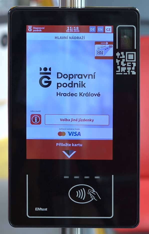 Odbavovací sytém v MHD HK - úvodní obrazovka