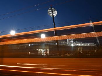 MHD projíždí kolem Malšovické arény