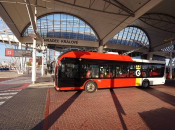 Trolejbus Škoda 32Tr