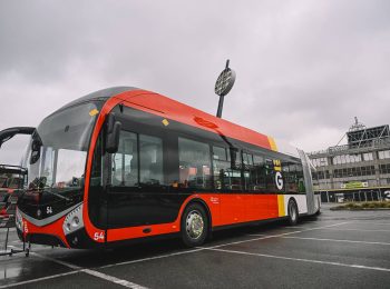 Škoda 32Tr před FINEP arenou